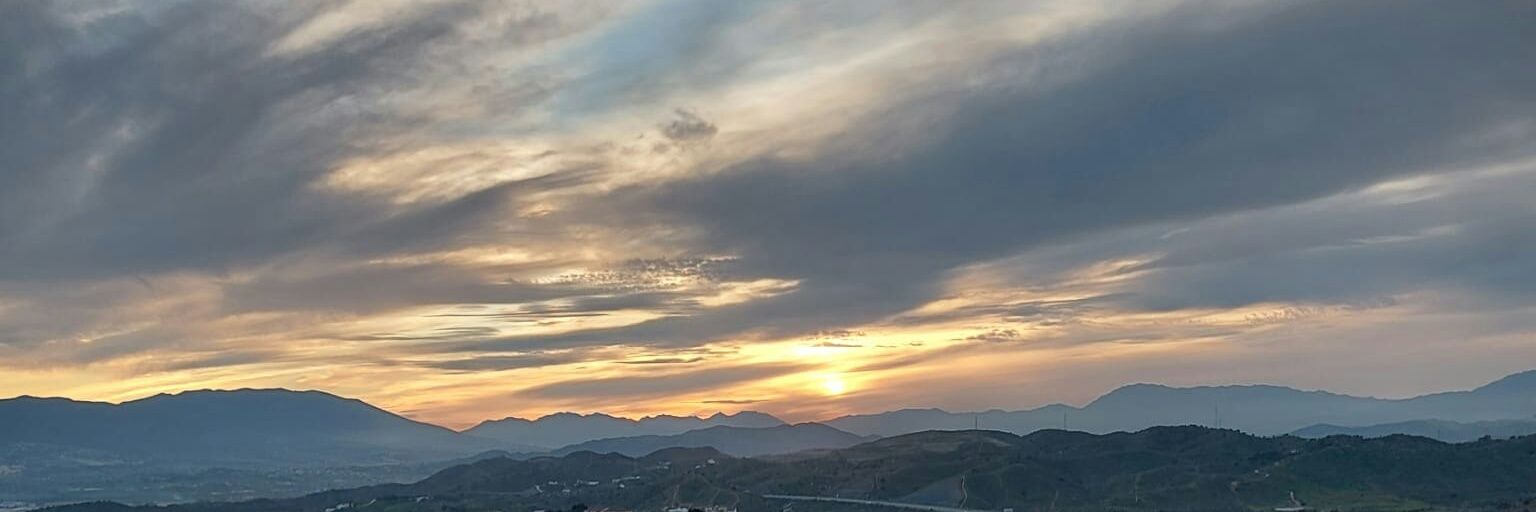 HelenaRambla's profile banner image
