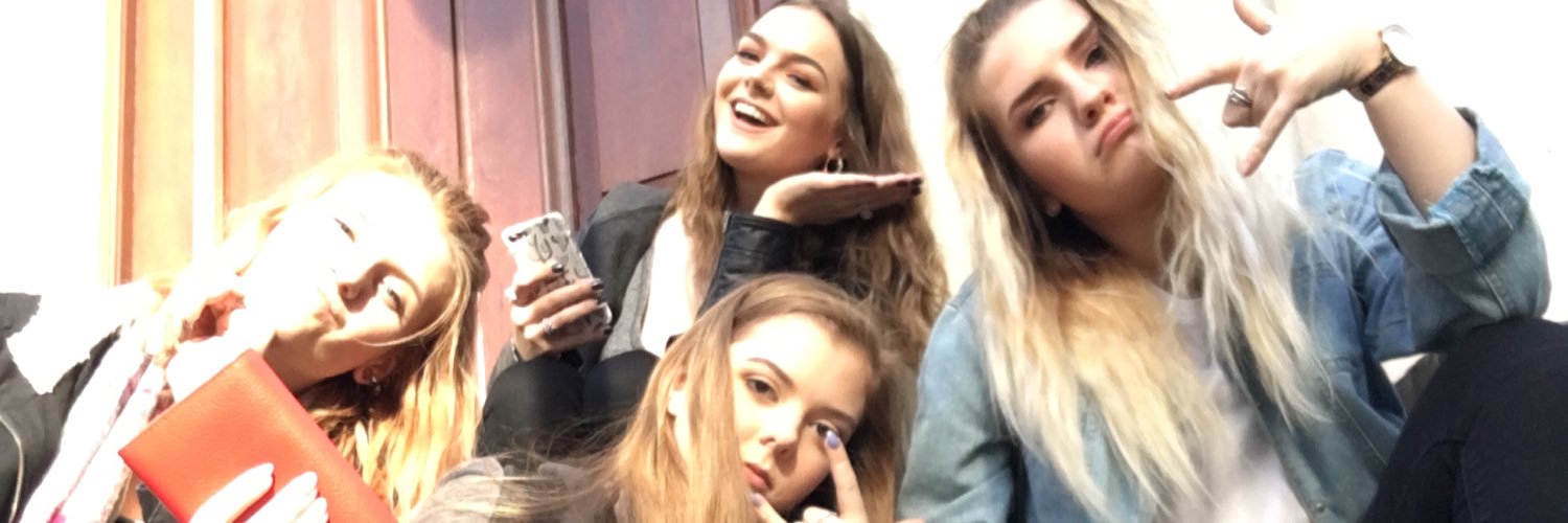 kerrie_2000's profile banner image