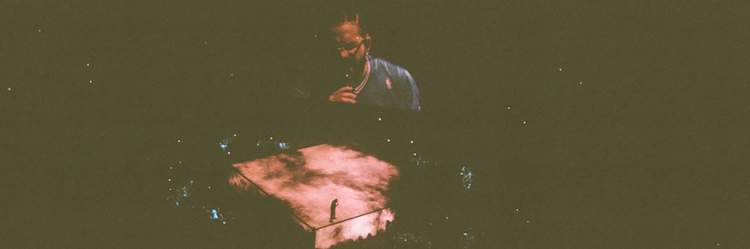 moXtwo_'s profile banner image