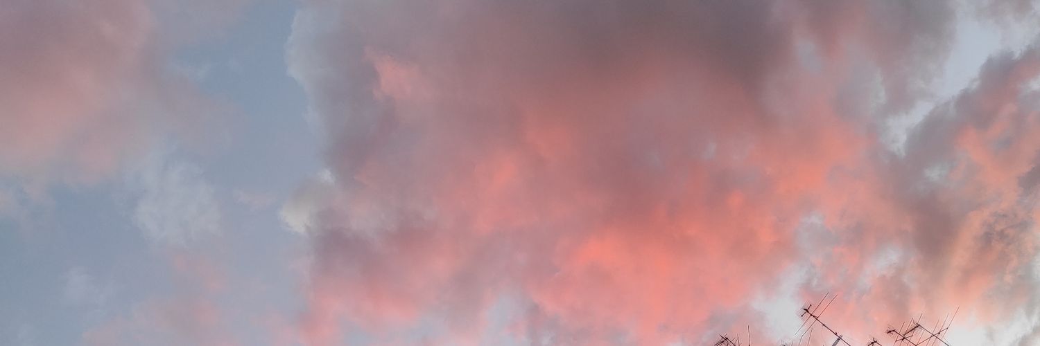 feellikemoon_'s profile banner image