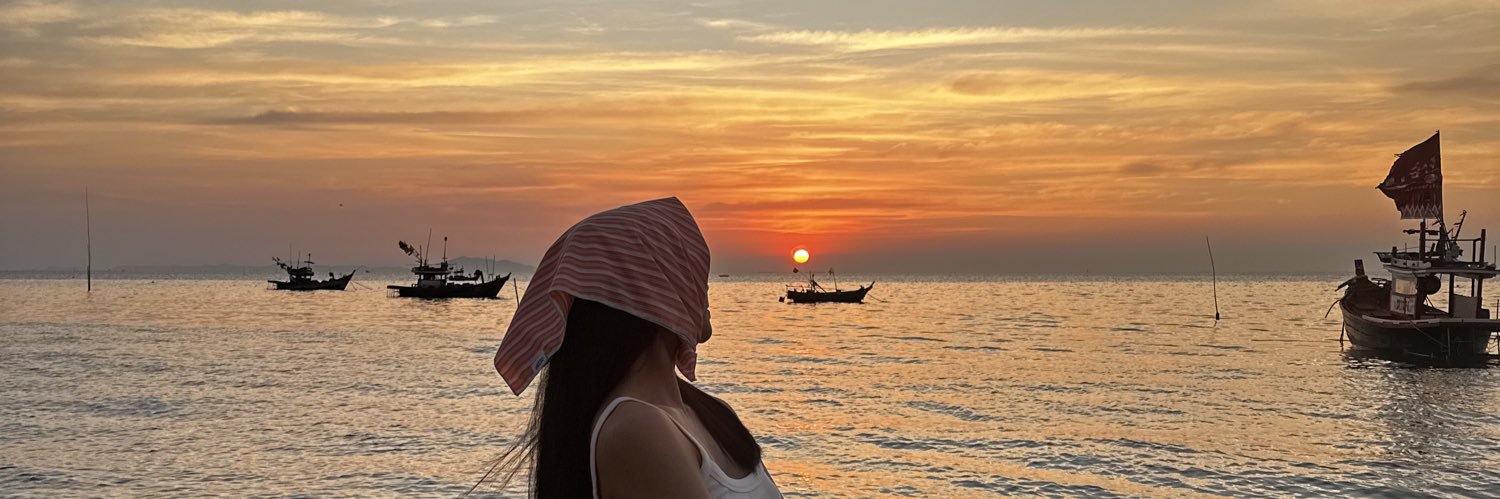 niracha_ningg's profile banner image