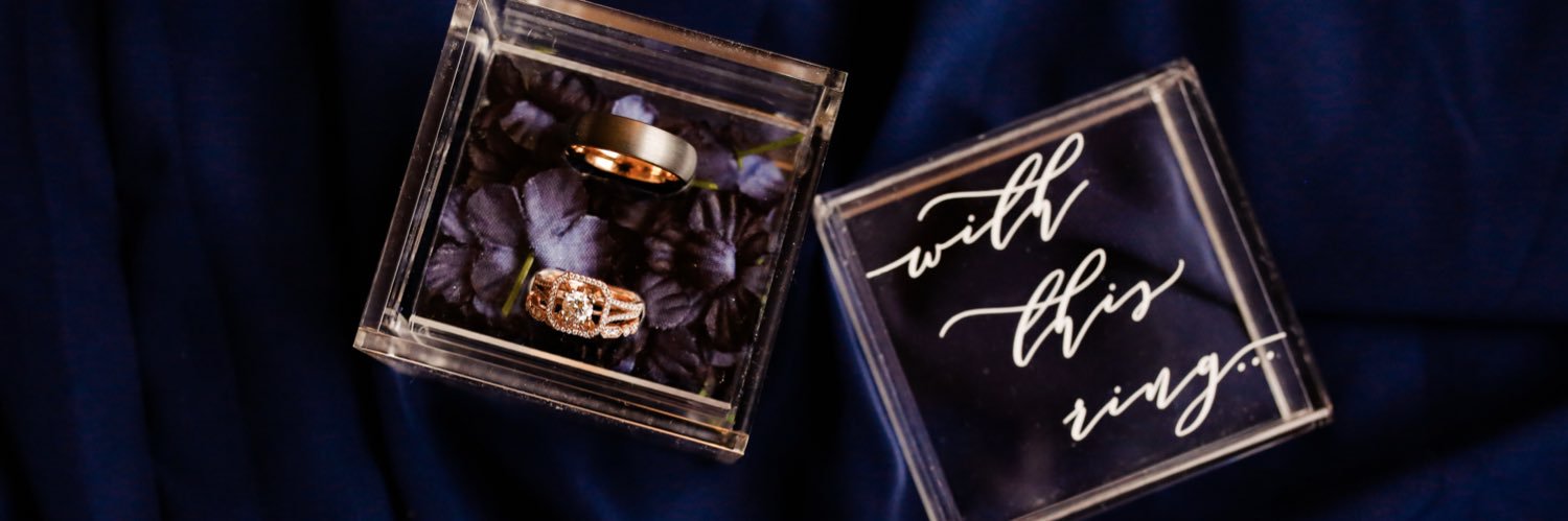 traciescowden's profile banner image