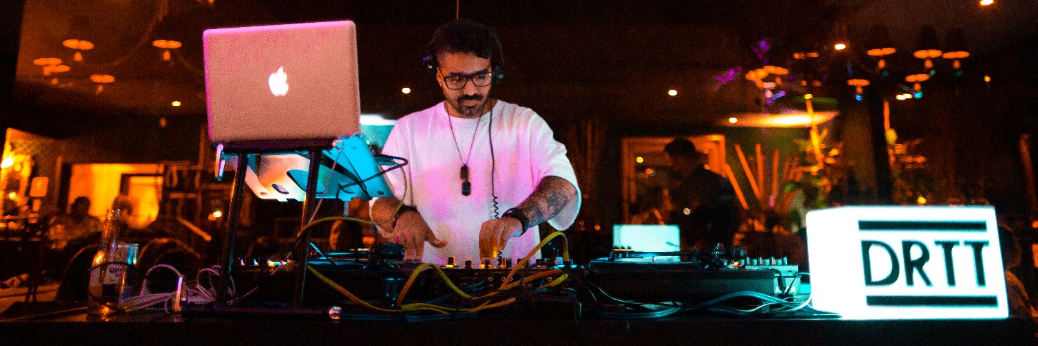 Doctor Turntable banner