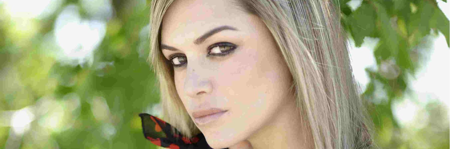 maitemedinace's profile banner image