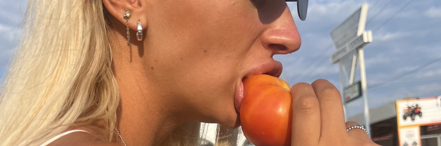 chloearmstrxng's profile banner image
