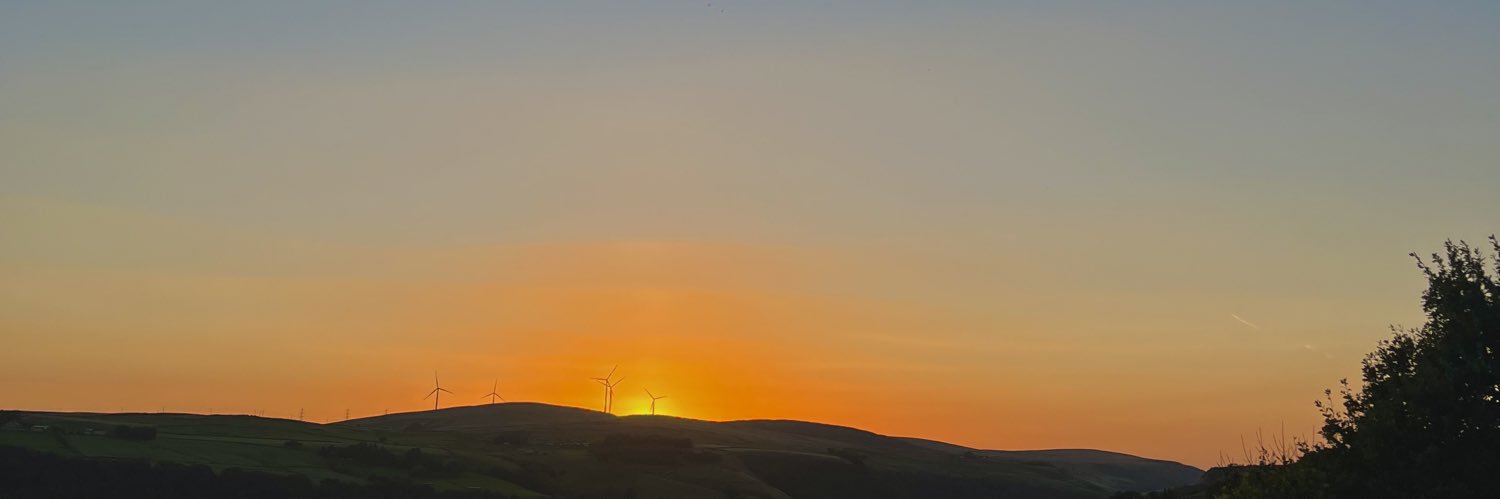 annieuttley's profile banner image