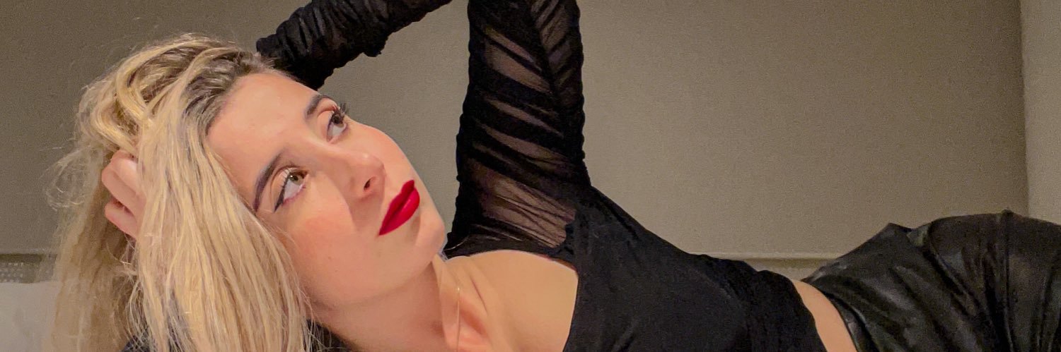 beatrizidc3's profile banner image