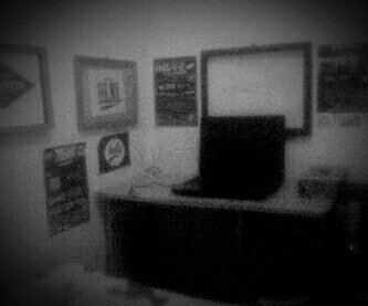 HOLLYNES_CLTHS's profile banner image