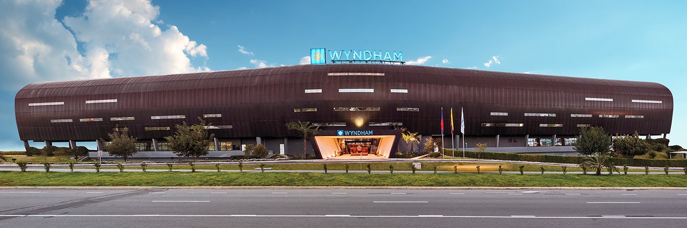 WyndhamQuito's profile banner image