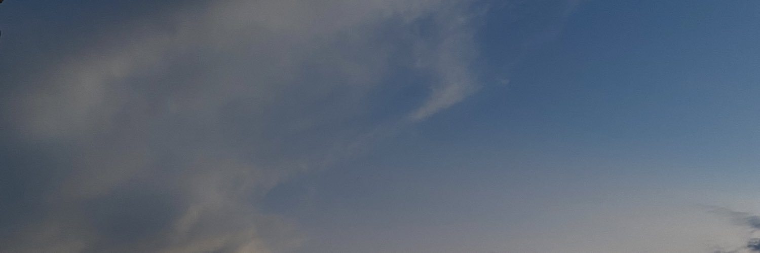 xuixua's profile banner image