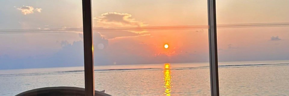 ennyluvburger's profile banner image