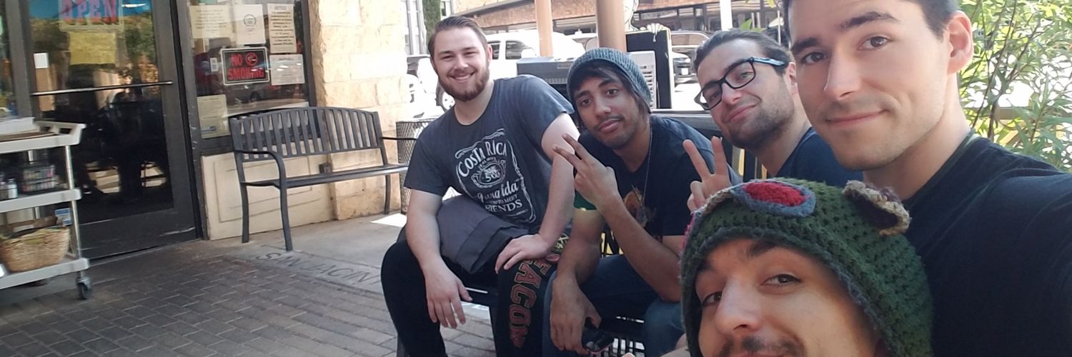 emalfognik's profile banner image