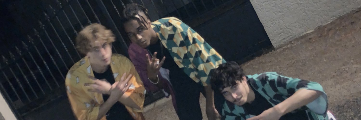 you got games on yo phone ? banner