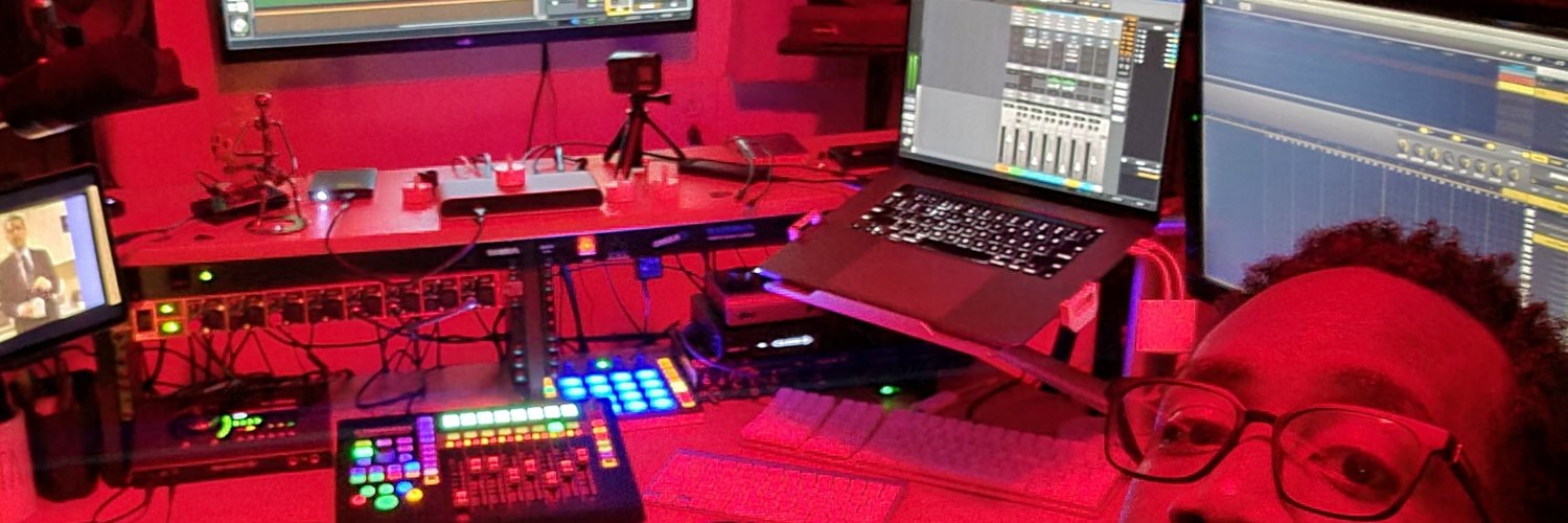 TracksAllDay's profile banner image