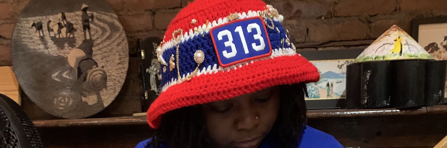 bri_maybe's profile banner image
