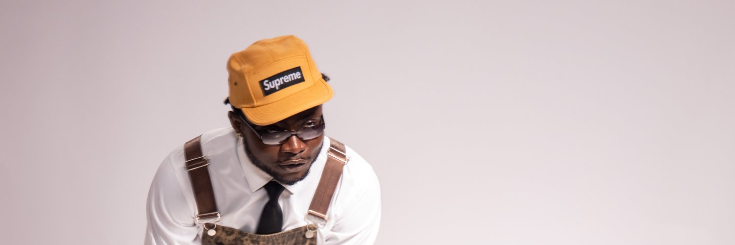 CzinEdache's profile banner image
