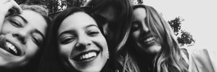 vanessabrazao's profile banner image