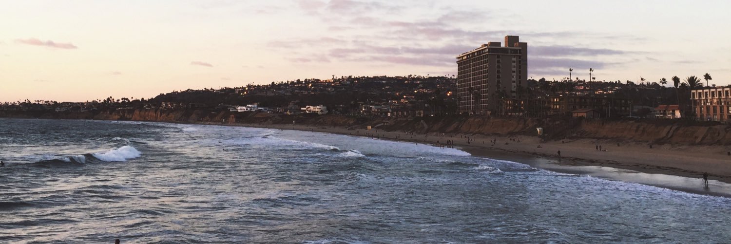 halieghsnyder's profile banner image