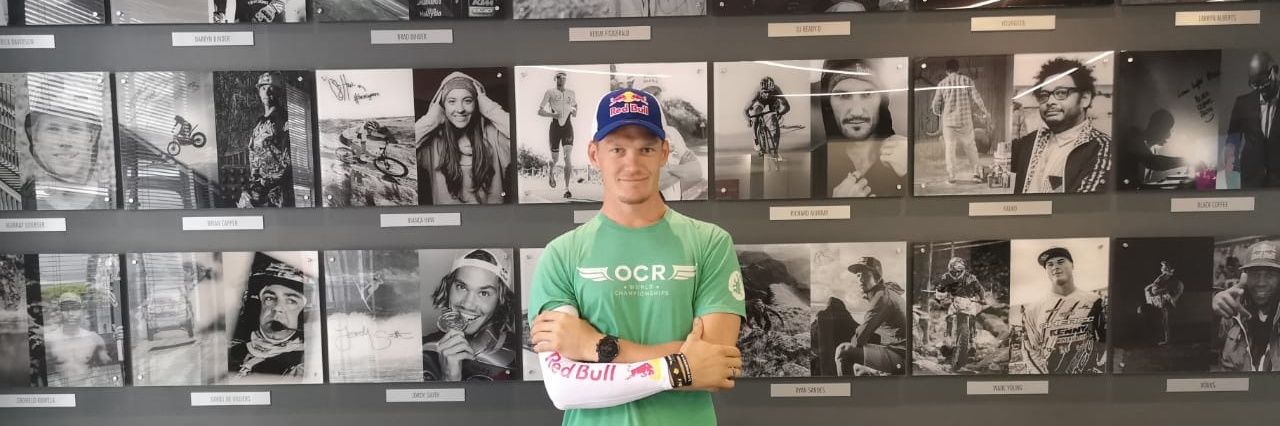 Thomas van Tonder banner