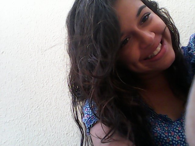 layla_fernada's profile banner image