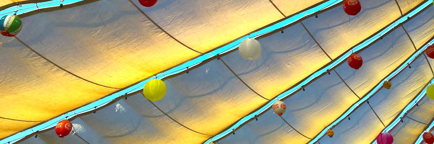 LisaHwrd's profile banner image