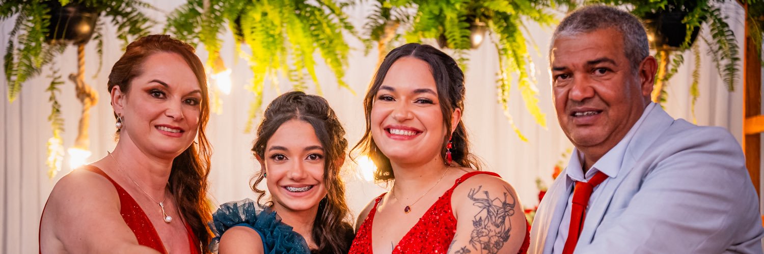 liaadecastro's profile banner image