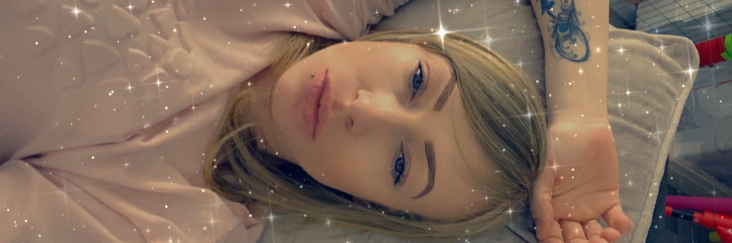 garnett_jo's profile banner image
