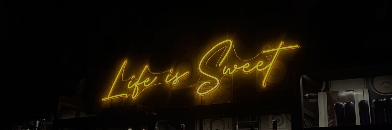becaobregon's profile banner image