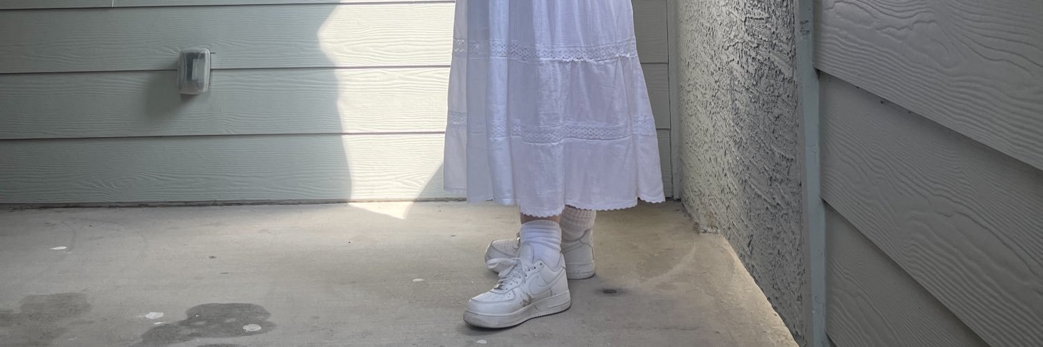 annaxhansen's profile banner image
