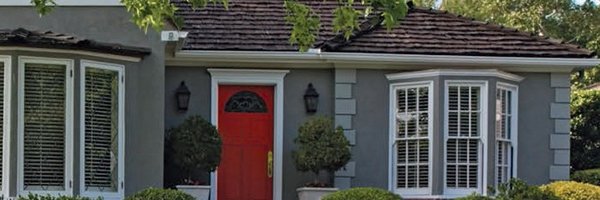 QEileen9's profile banner image