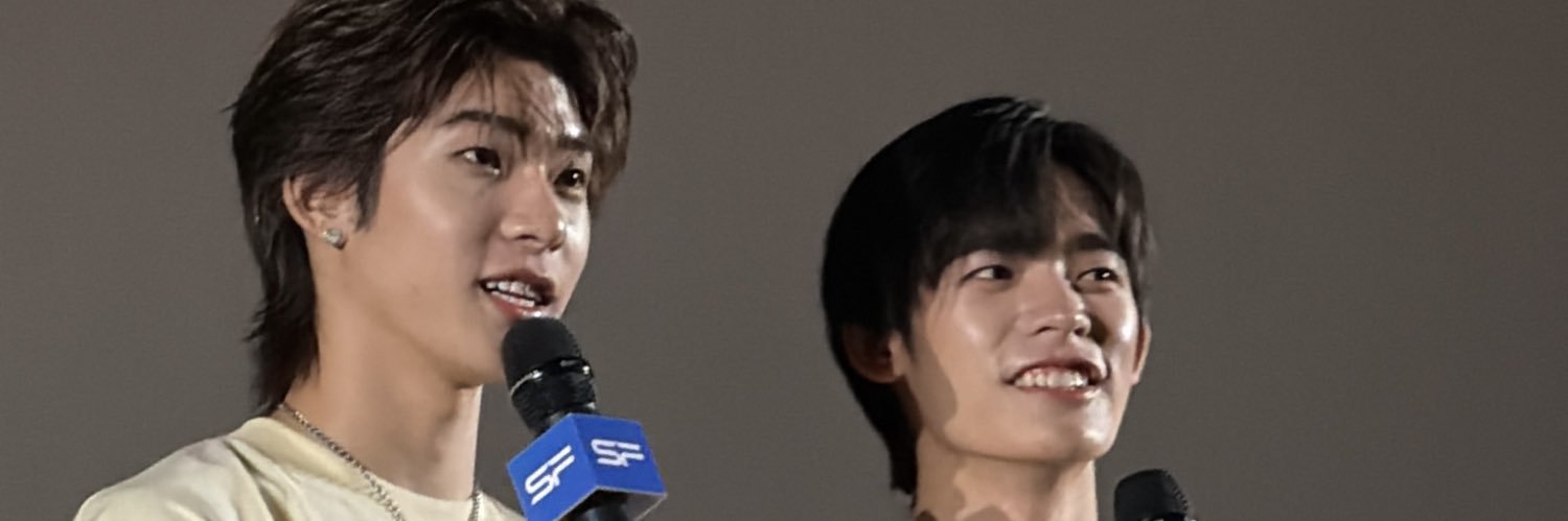 ningchatrawee's profile banner image