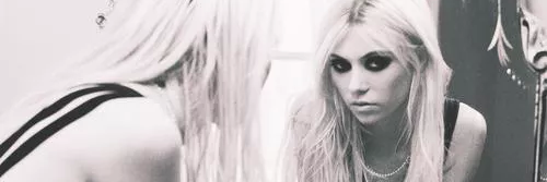 AndreeaLuv's profile banner image