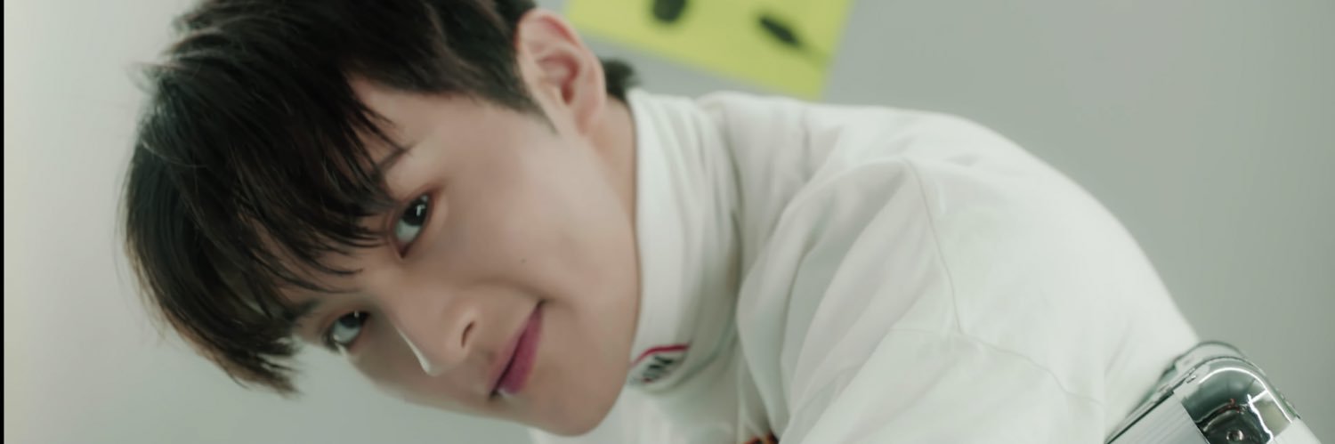 ongyourm__ark♡︎ ft The Firstfruit🍏 banner