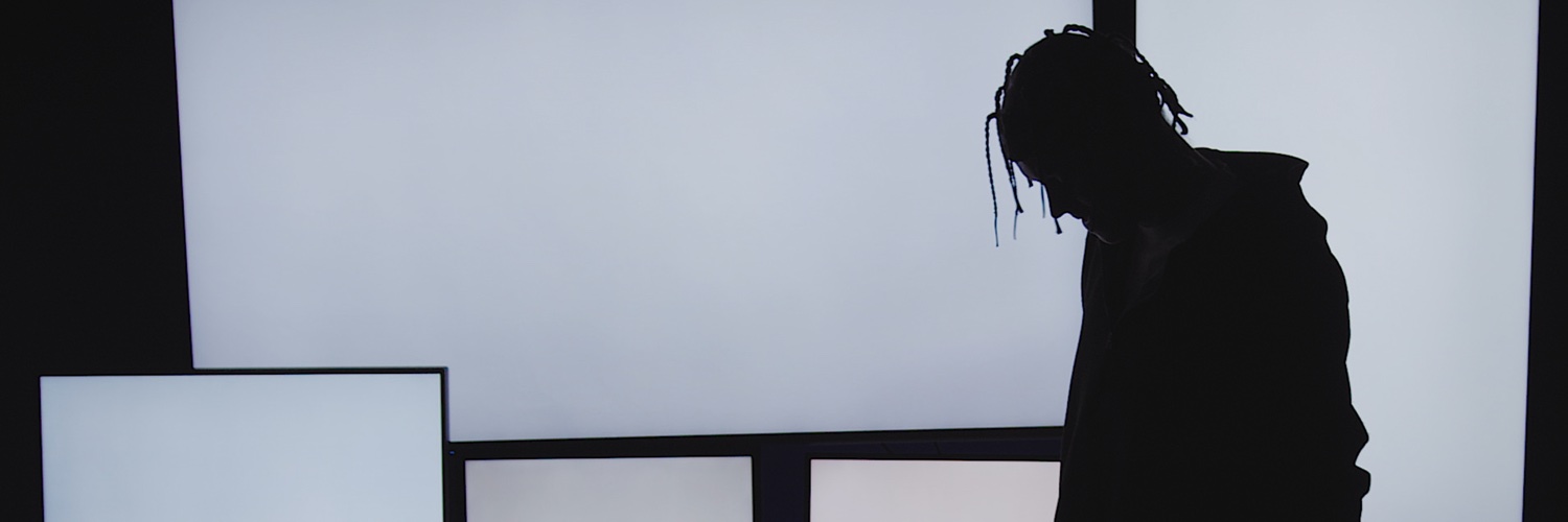 EIKSHO's profile banner image