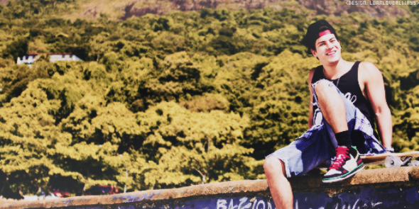 rebeldelua's profile banner image