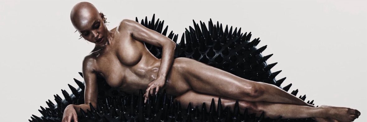 la dame orange banner