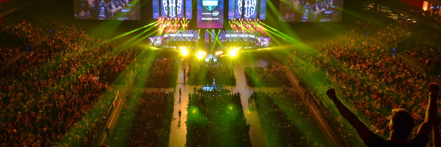 MissMadHat 🎩 banner