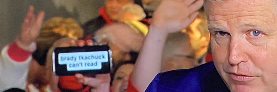 Q banner