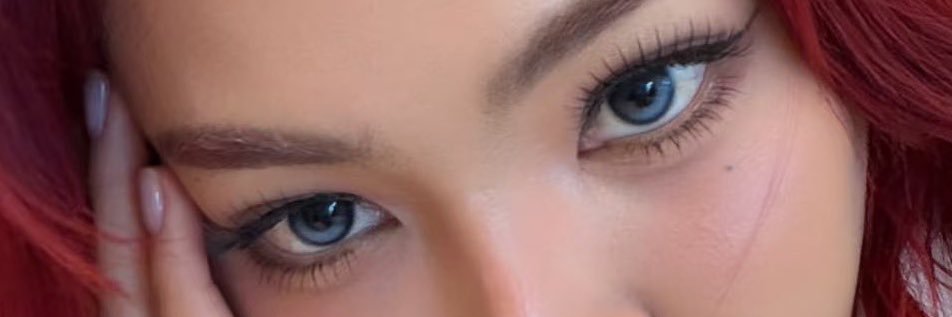 edslyann's profile banner image