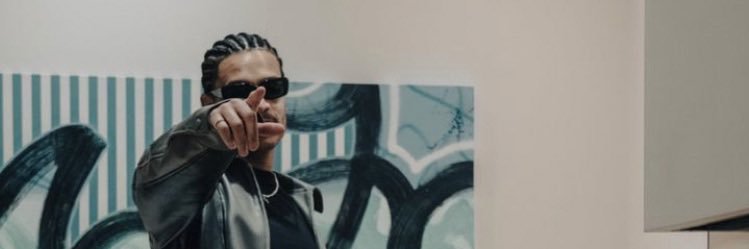 cloecvl's profile banner image