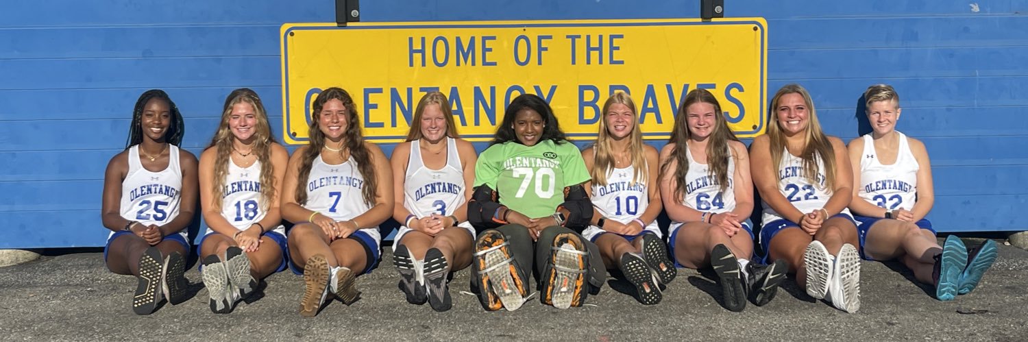 Braves Field Hockey banner