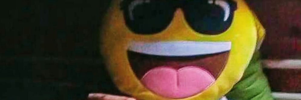 DMenart's profile banner image