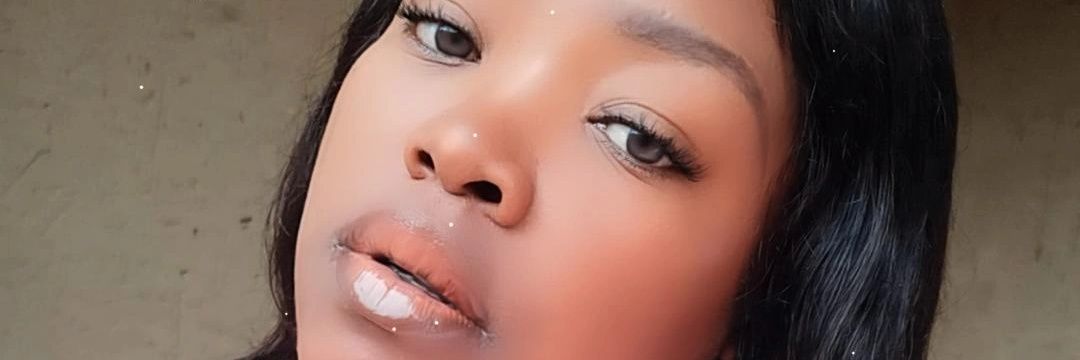 simphiweyvonne's profile banner image