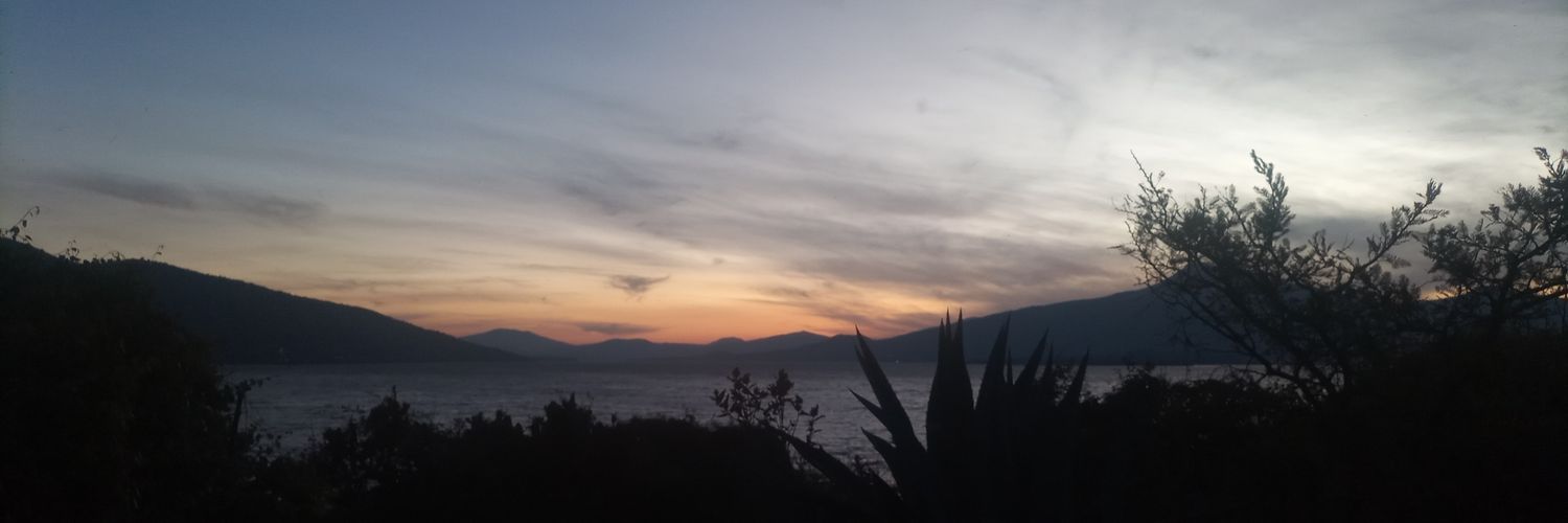psicCesar16's profile banner image