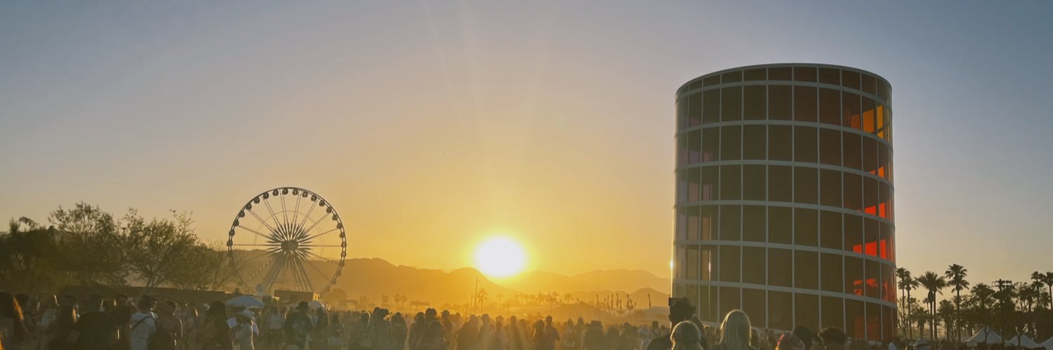 val__pal_'s profile banner image
