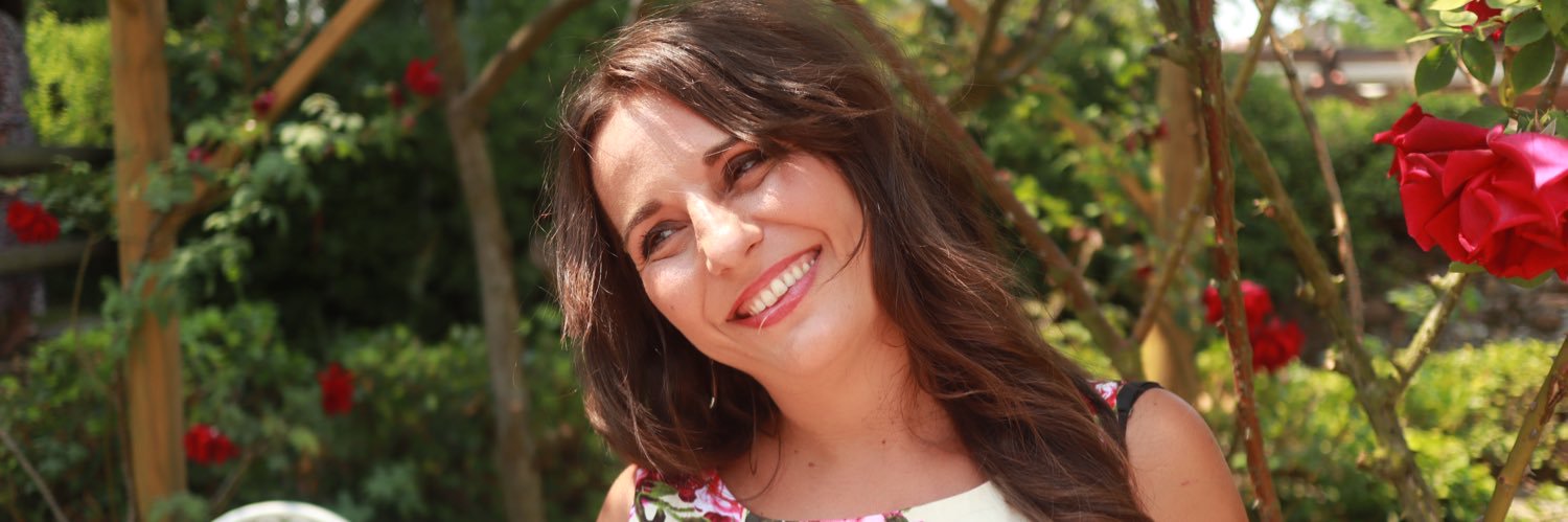 Mayte Castillo banner