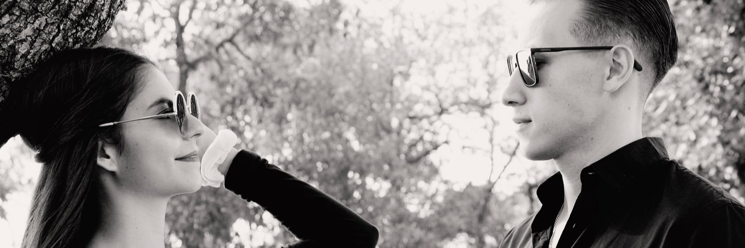 mishdz's profile banner image