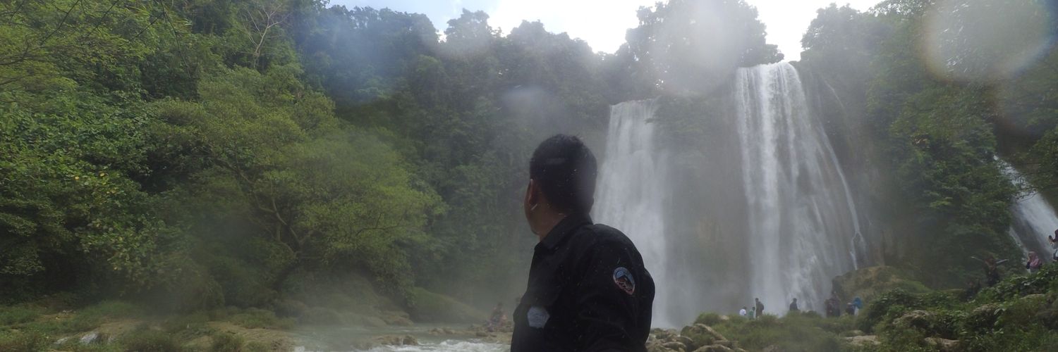 fadli_aa's profile banner image