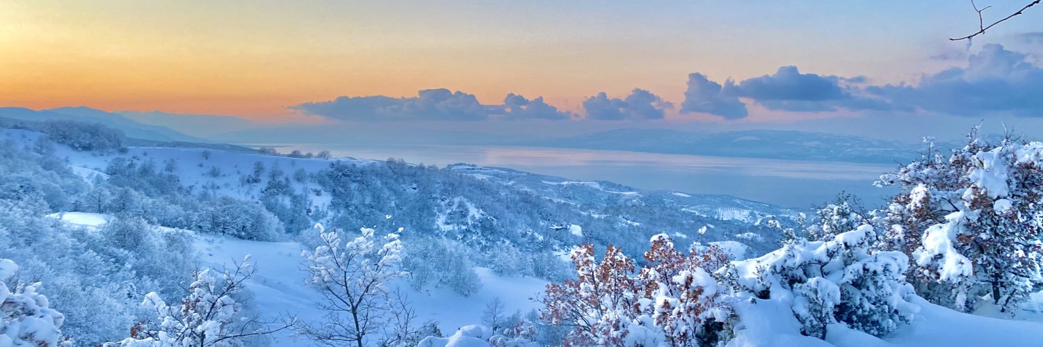 halimaga_'s profile banner image