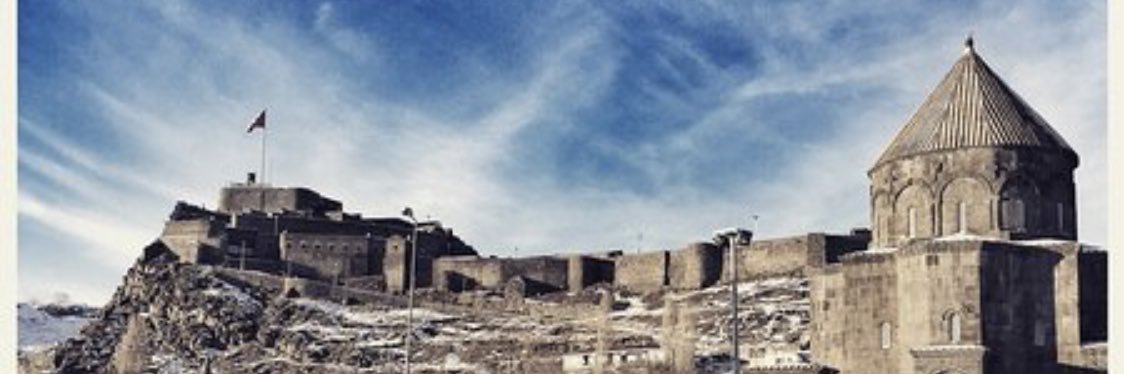 SakliSofi's profile banner image